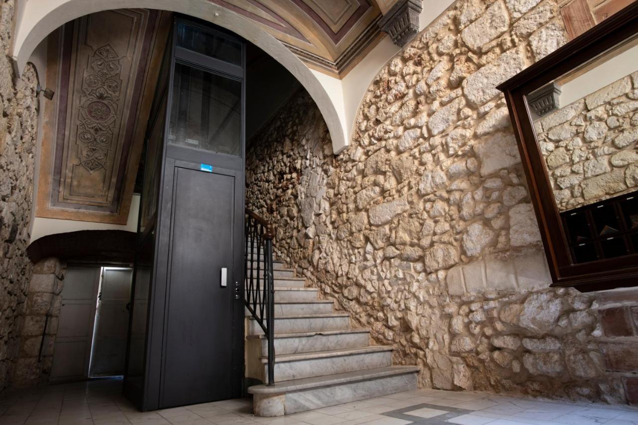 Corner Cavour Apartment Сассари Экстерьер фото